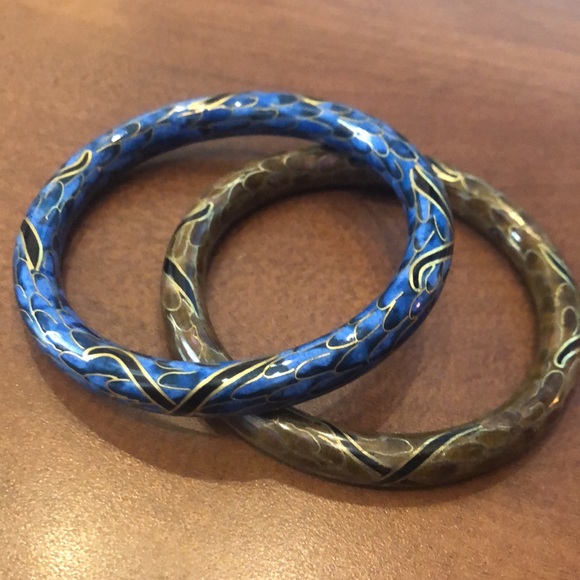 Jewelry - Vintage Chinese Cloisonné Floral Bangles